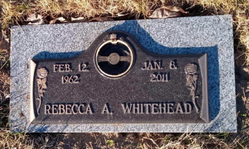 Larger memorial image loading...